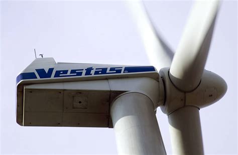 vestas wind stock price